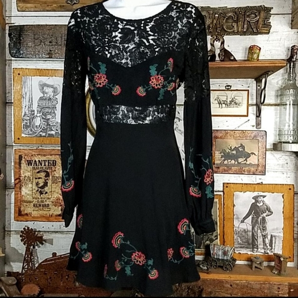 Forever 21 Dresses & Skirts - NWOT forever 21 dress